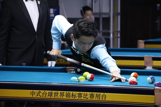 30分的巨 30分的巨