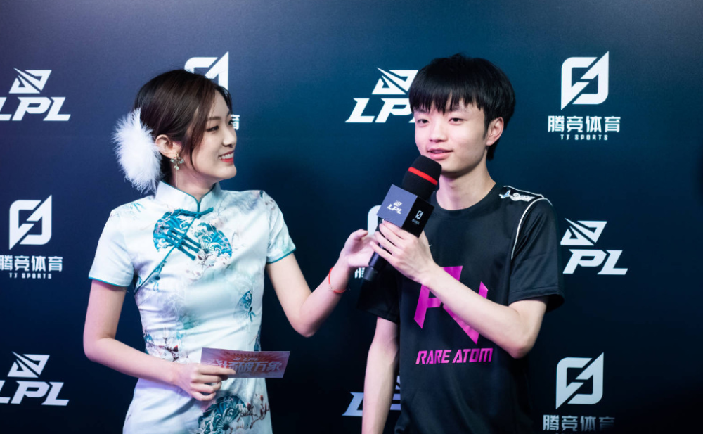 面对外界批 面对外界批