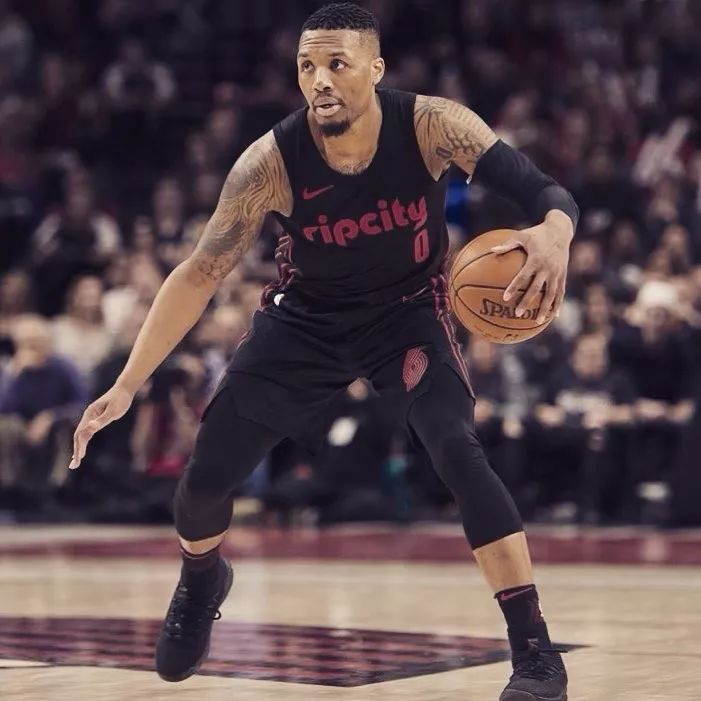 而是在自己 而是在自己