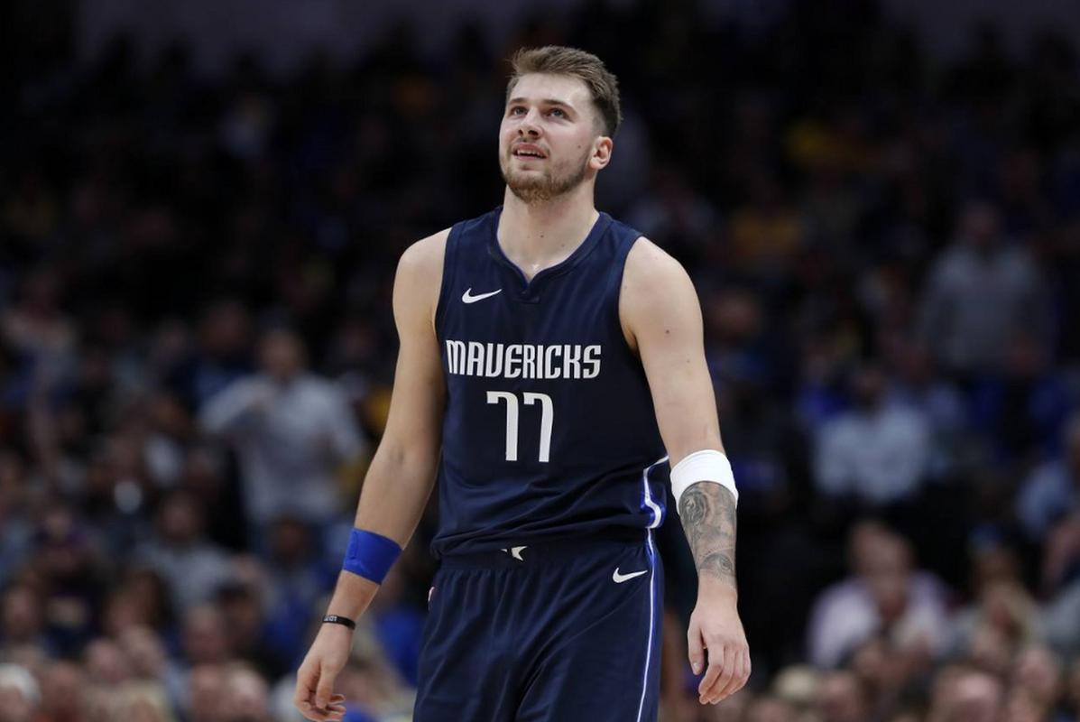 发的玩家与 发的玩家与